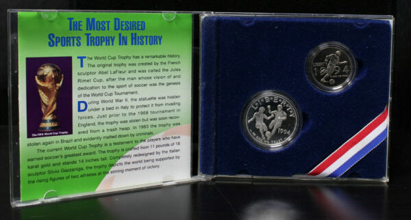 1994 World Cup USA Commemorative Proof Silver $1 & 50c 2 Coin Set 21FU