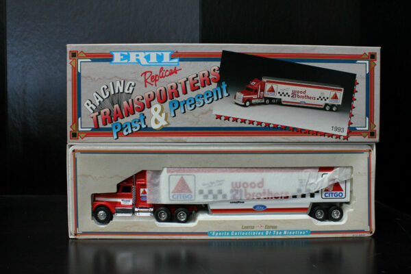 ERTL 1993 Racing Transporters Citgo # 21 Morgan Shepherd 1:64 Truck